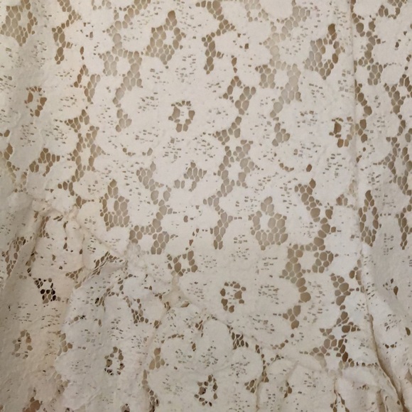 SAYLOR MISTY LACE SHORT SET - Picture 10 of 11